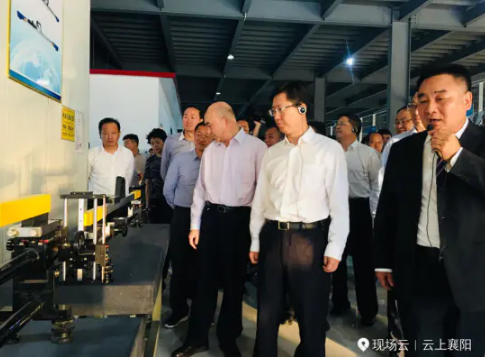 襄阳市市长携相关政府领导100多人一行视察深圳市米朗科技有限公司生产基地-湖北枣阳米朗工业园