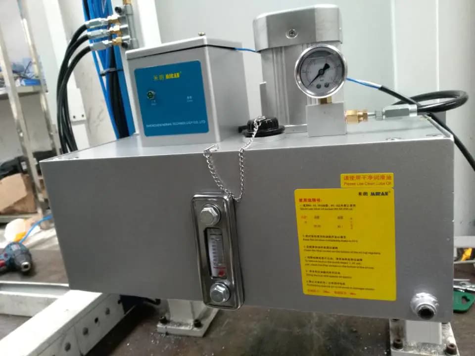 米朗润滑油泵及油路分配器用于木工机械