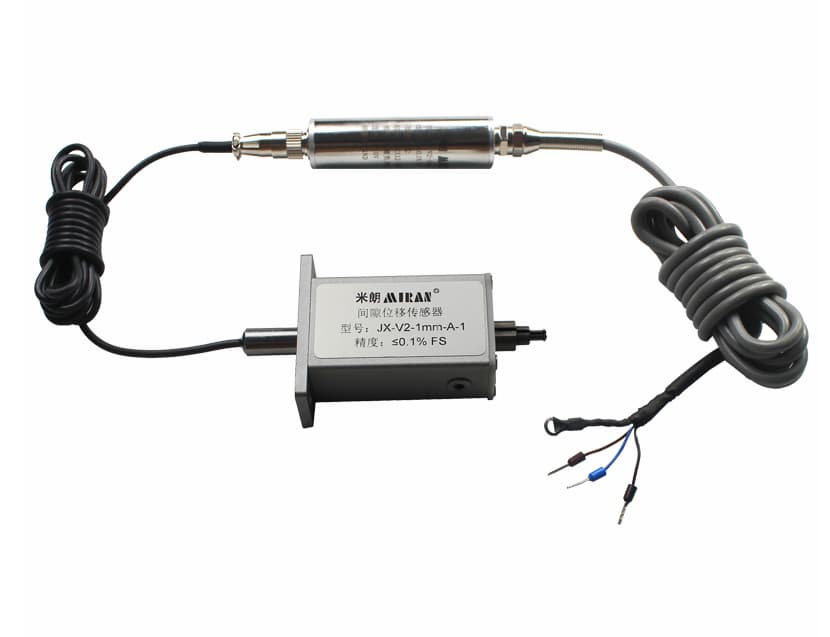 间隙传感器